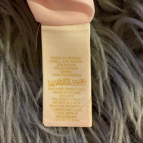 Girls pink dress - Picture 6 of 6